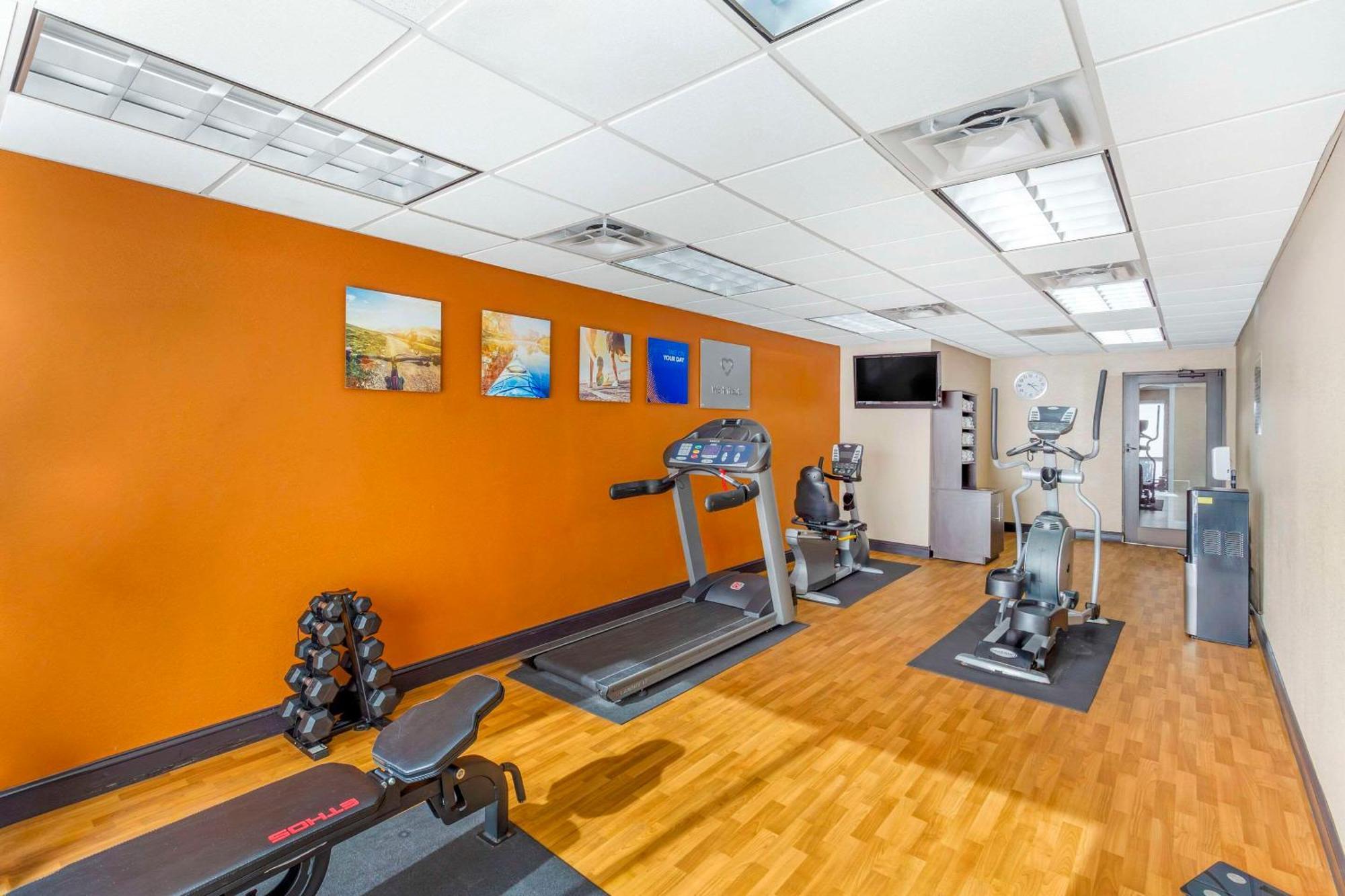 Comfort Suites Wilson - I - 95 Eksteriør billede