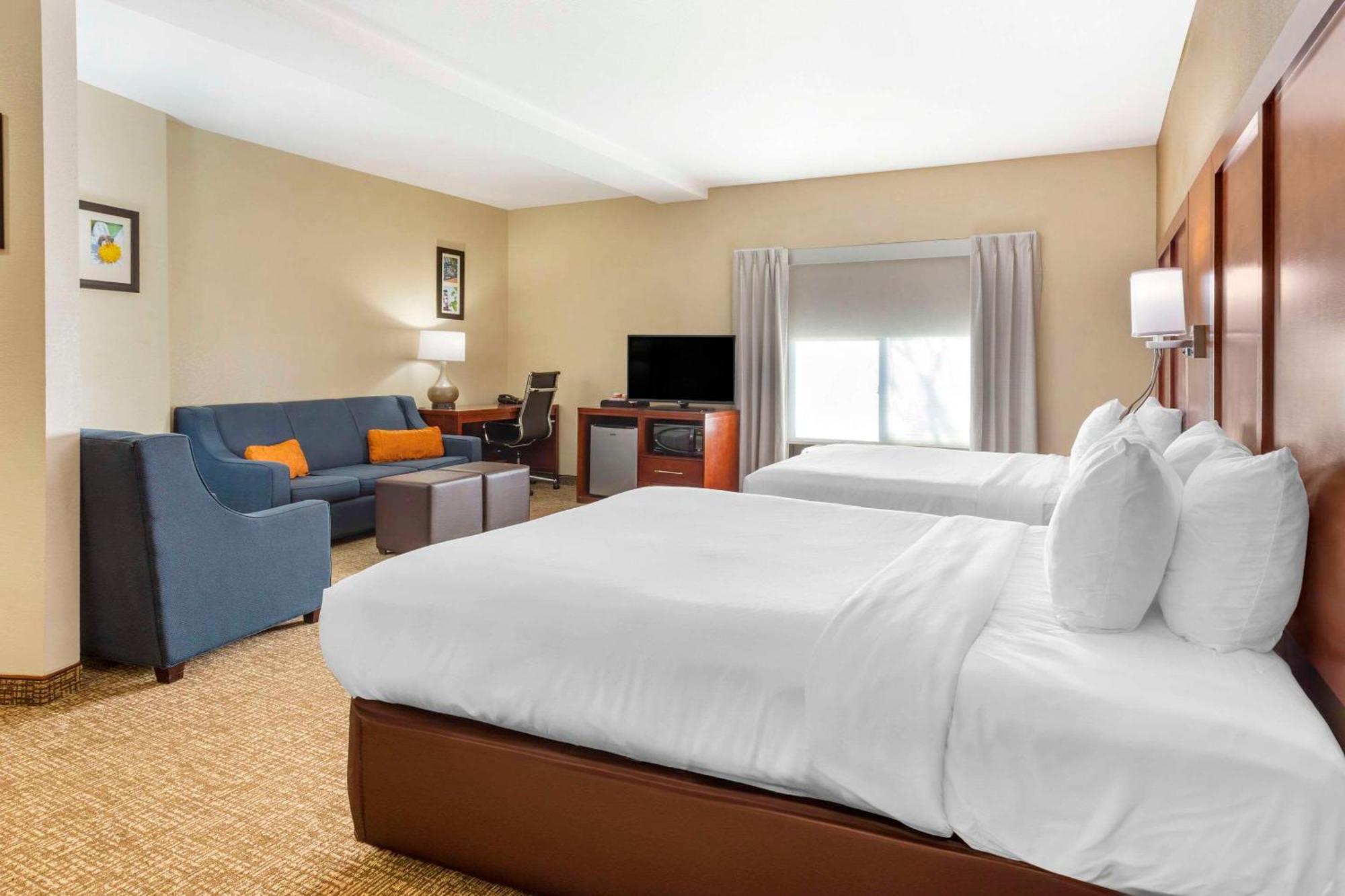 Comfort Suites Wilson - I - 95 Eksteriør billede
