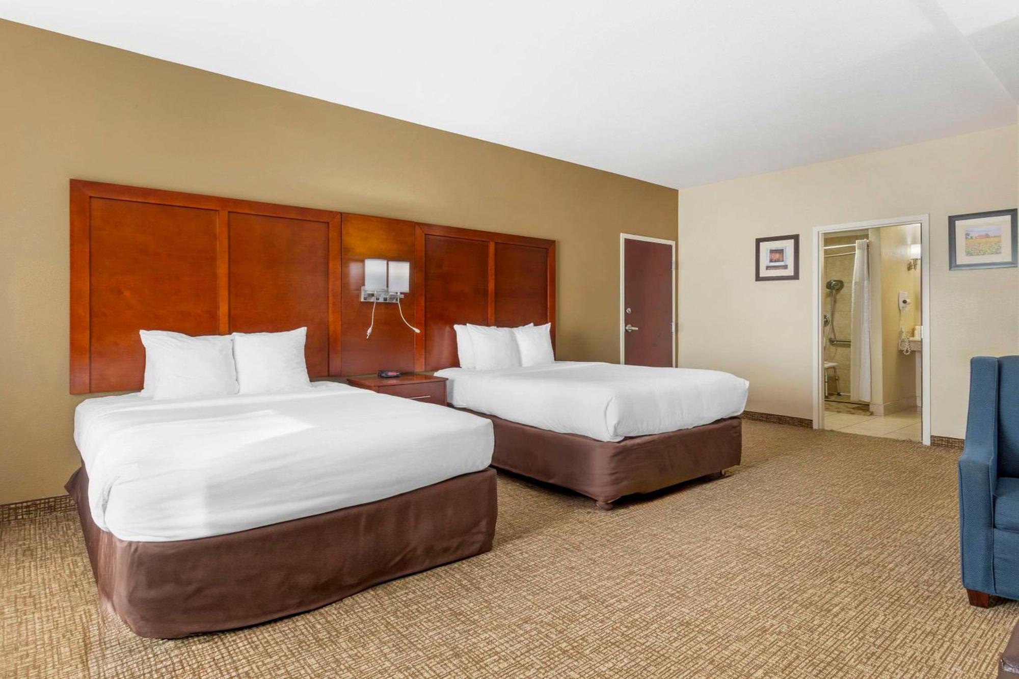 Comfort Suites Wilson - I - 95 Eksteriør billede
