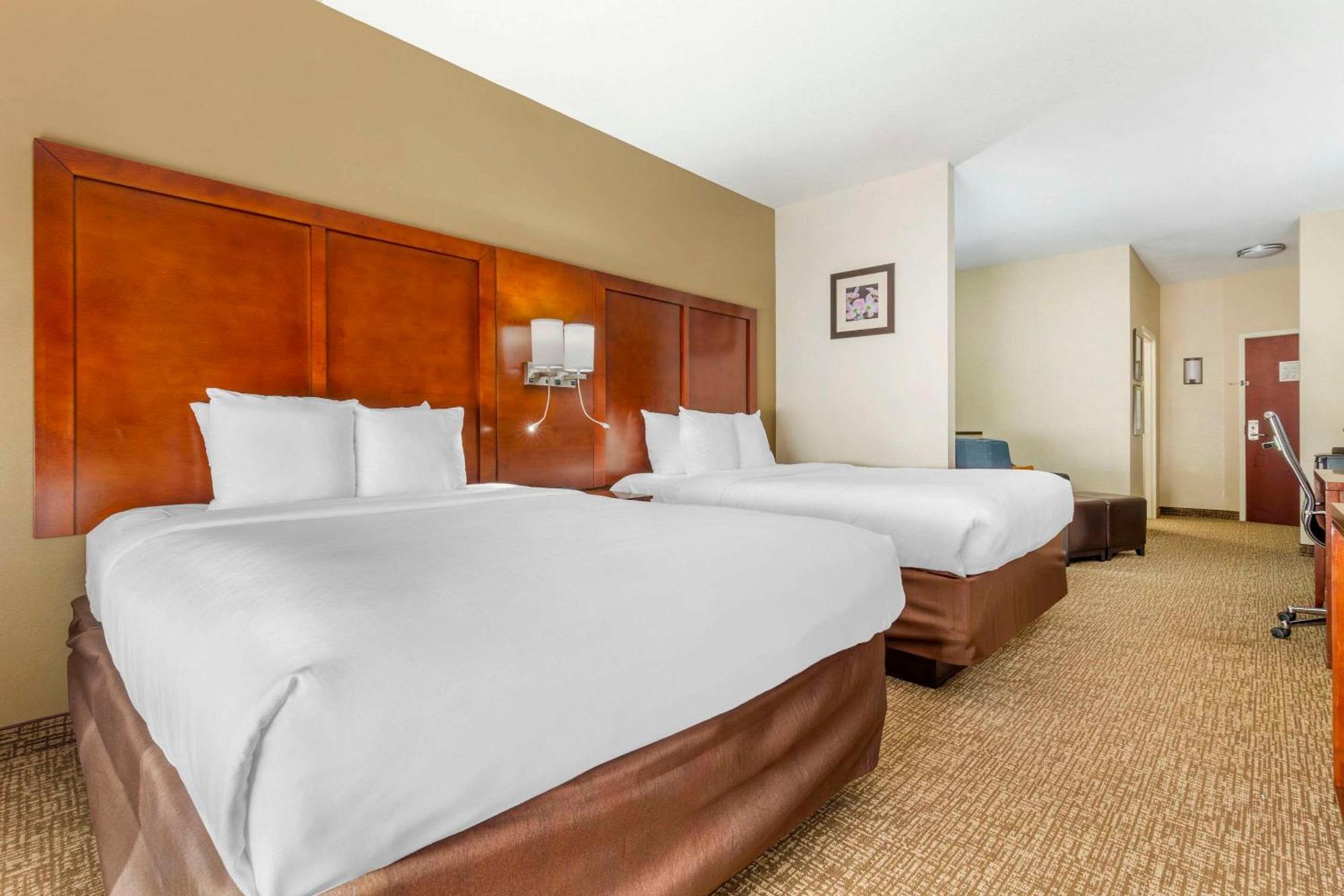 Comfort Suites Wilson - I - 95 Eksteriør billede