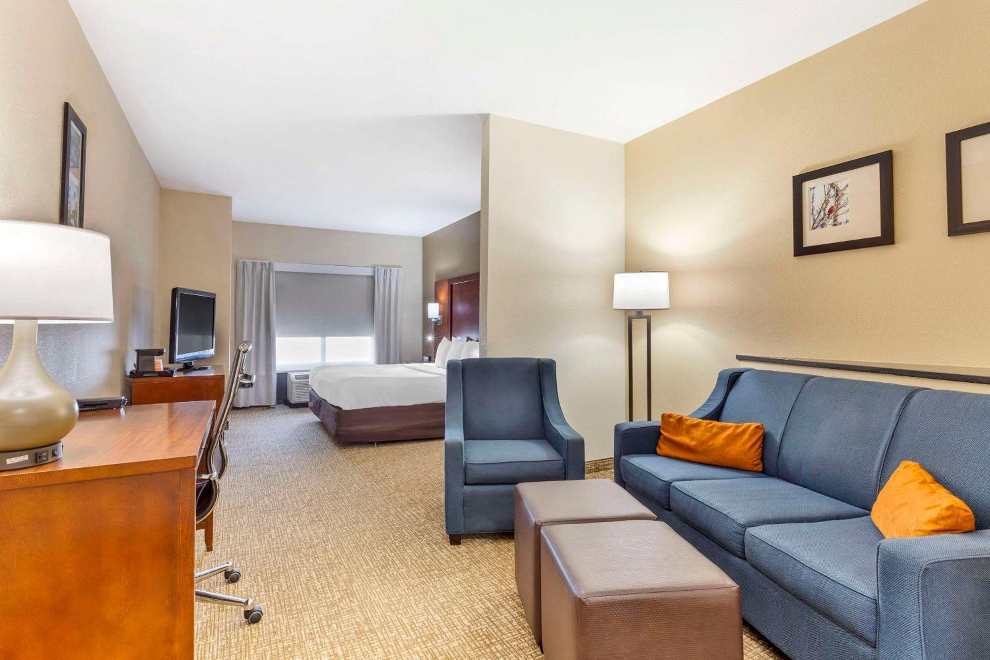 Comfort Suites Wilson - I - 95 Eksteriør billede