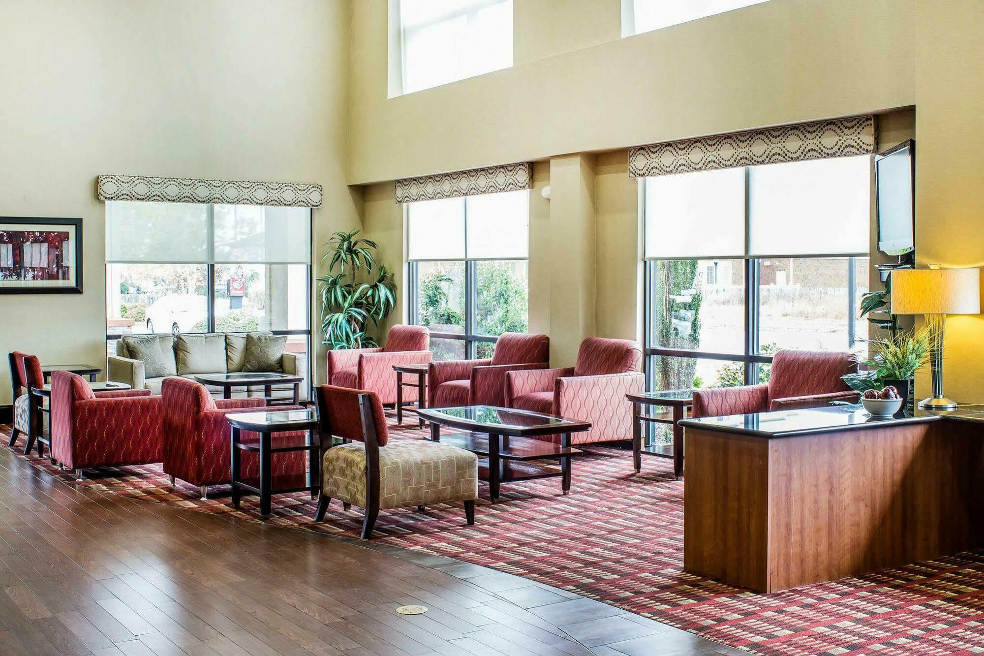 Comfort Suites Wilson - I - 95 Eksteriør billede