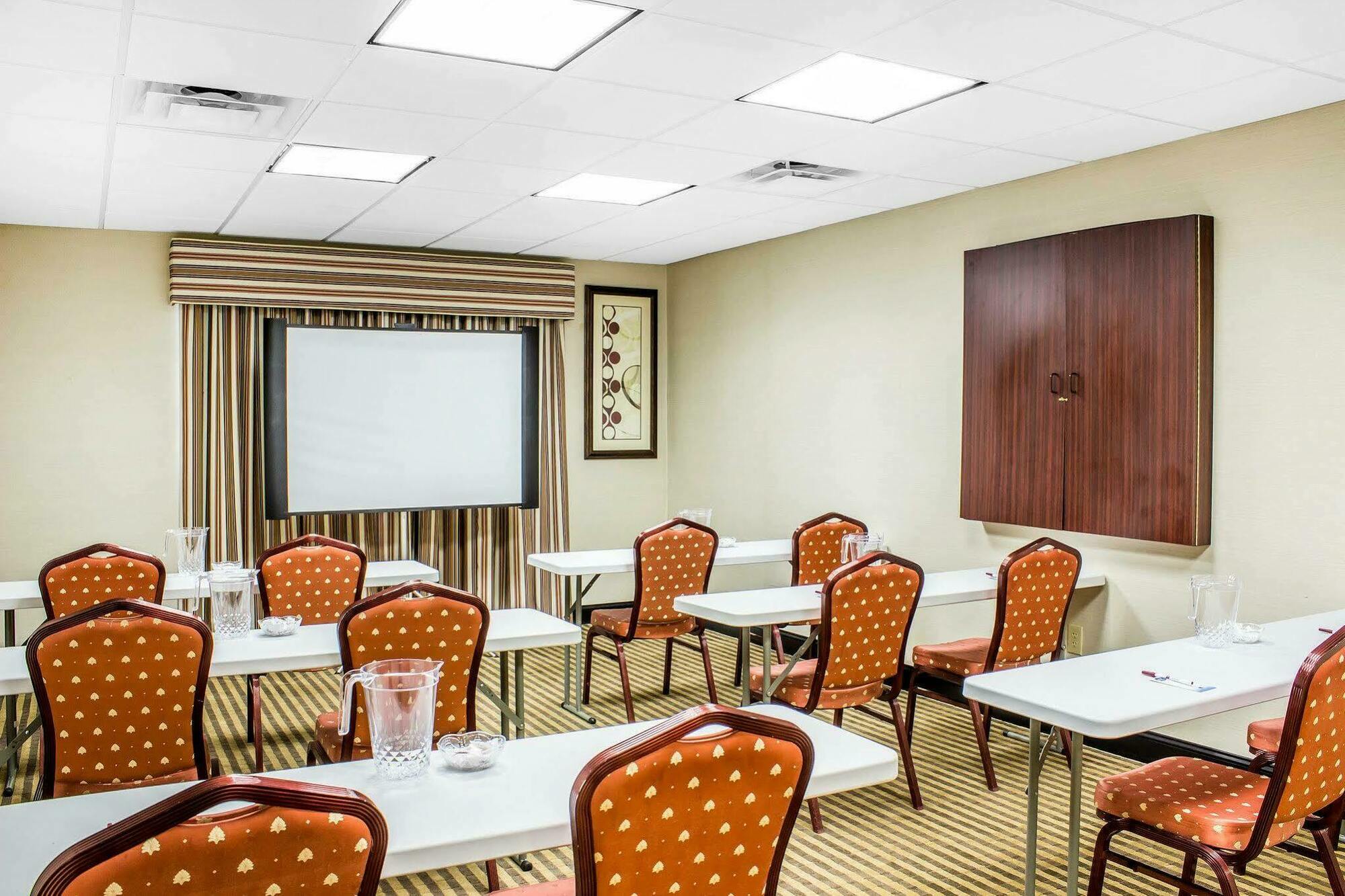 Comfort Suites Wilson - I - 95 Eksteriør billede